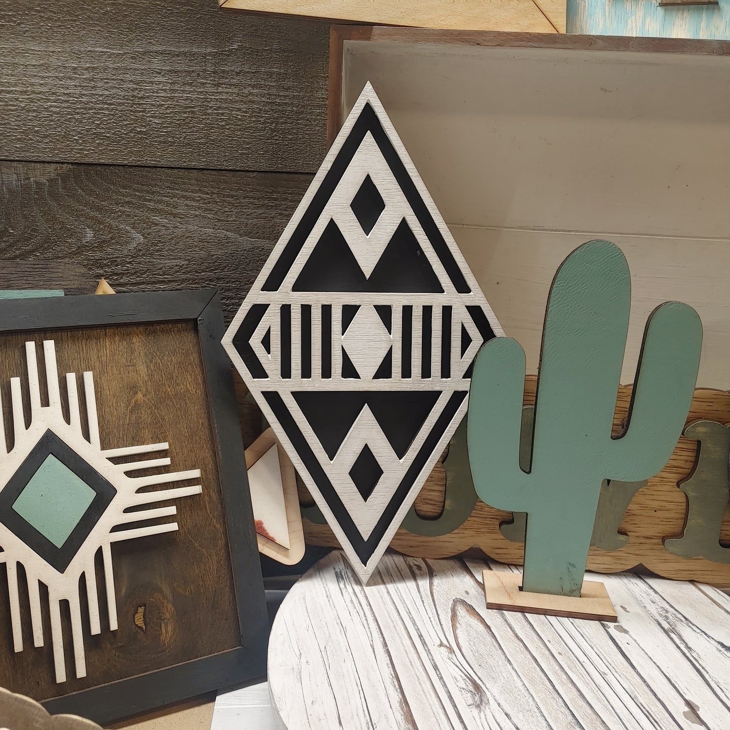 12" DIAMOND WALL DECOR