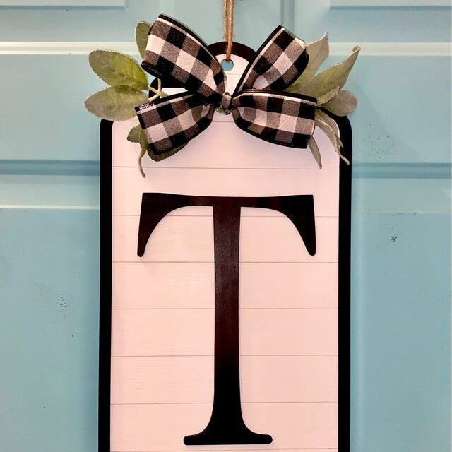 Farmhouse Tag Style Hanger