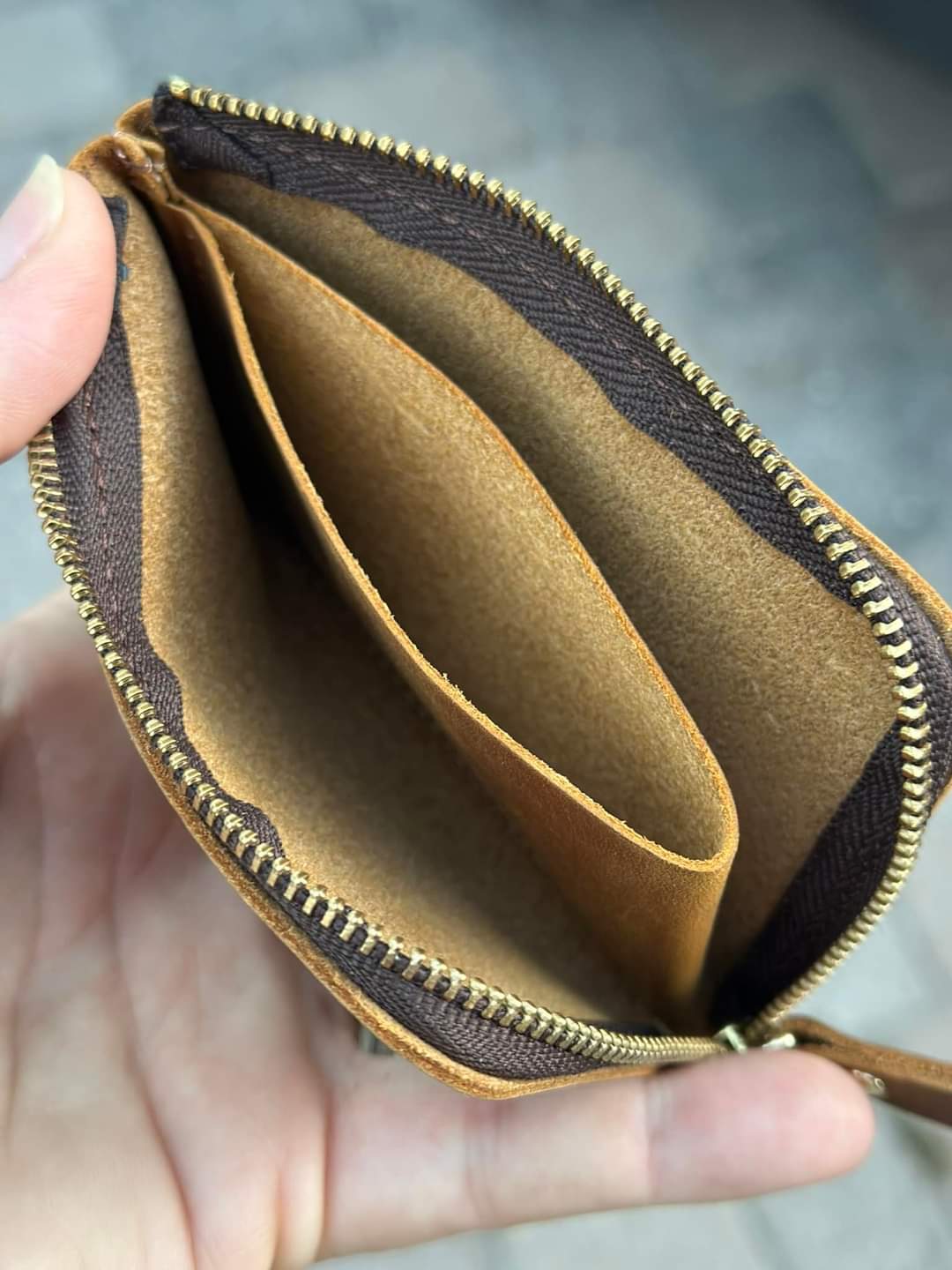 GENUINE LEATHER MINI WALLETS