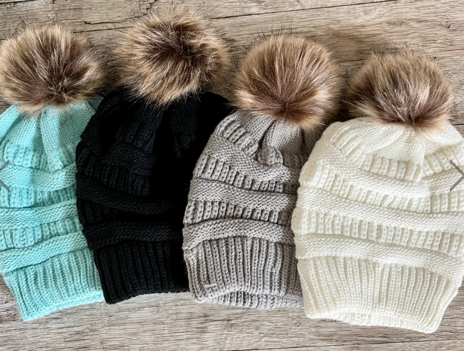 PERSONALIZED POM BEANIE