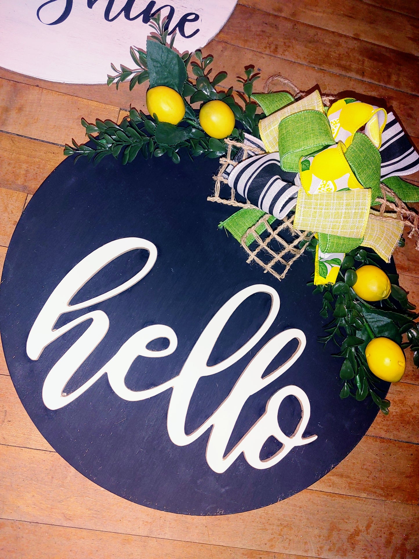 RTS lemon door sign
