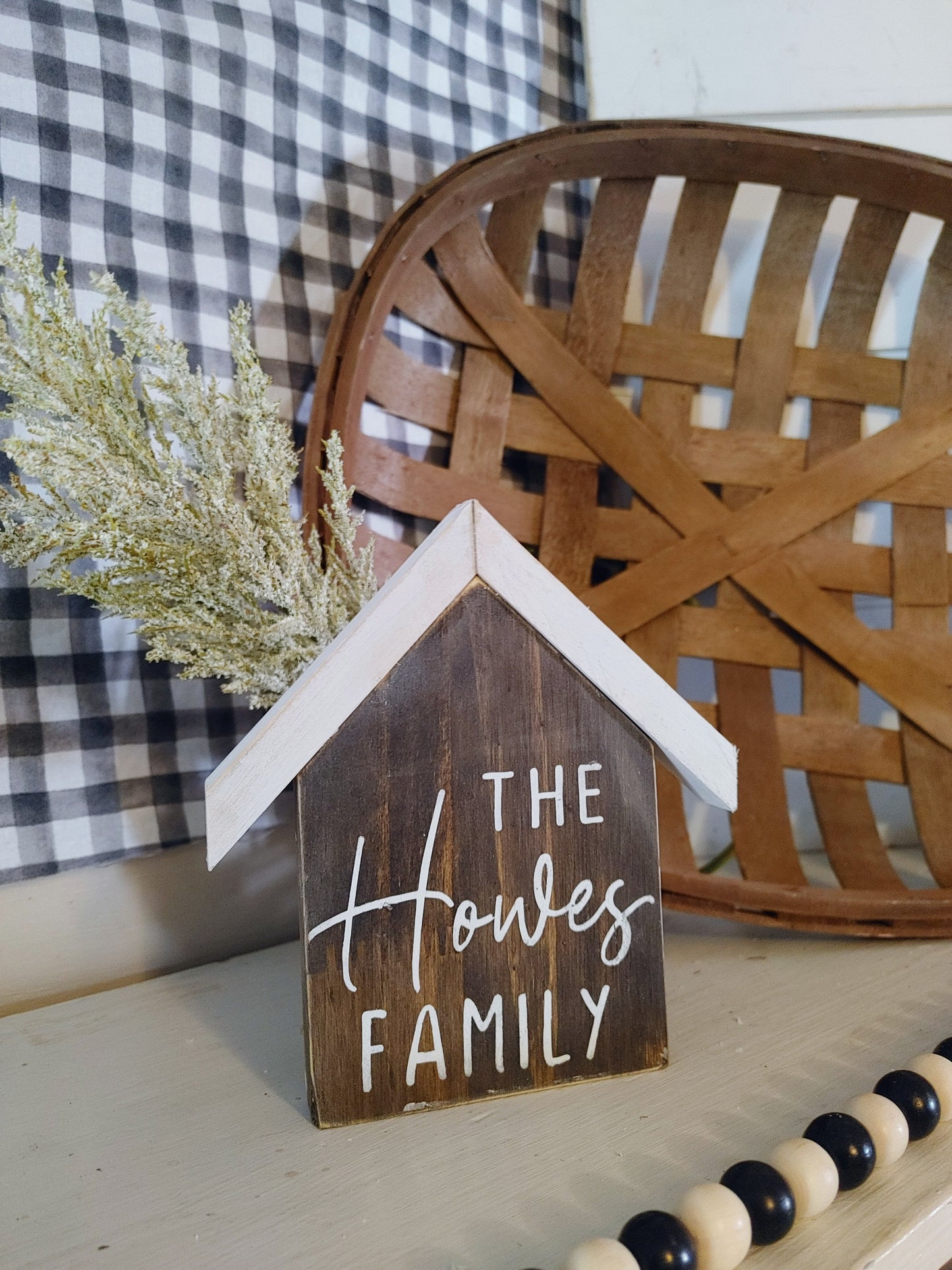Mini House Shelf Decor with roof