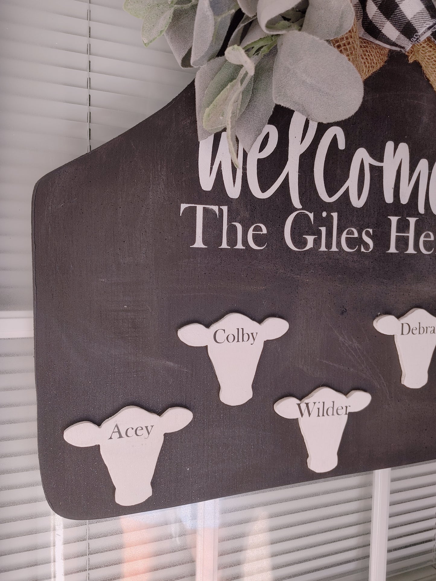 XL Tag Hanger with Personalized Mini Cows