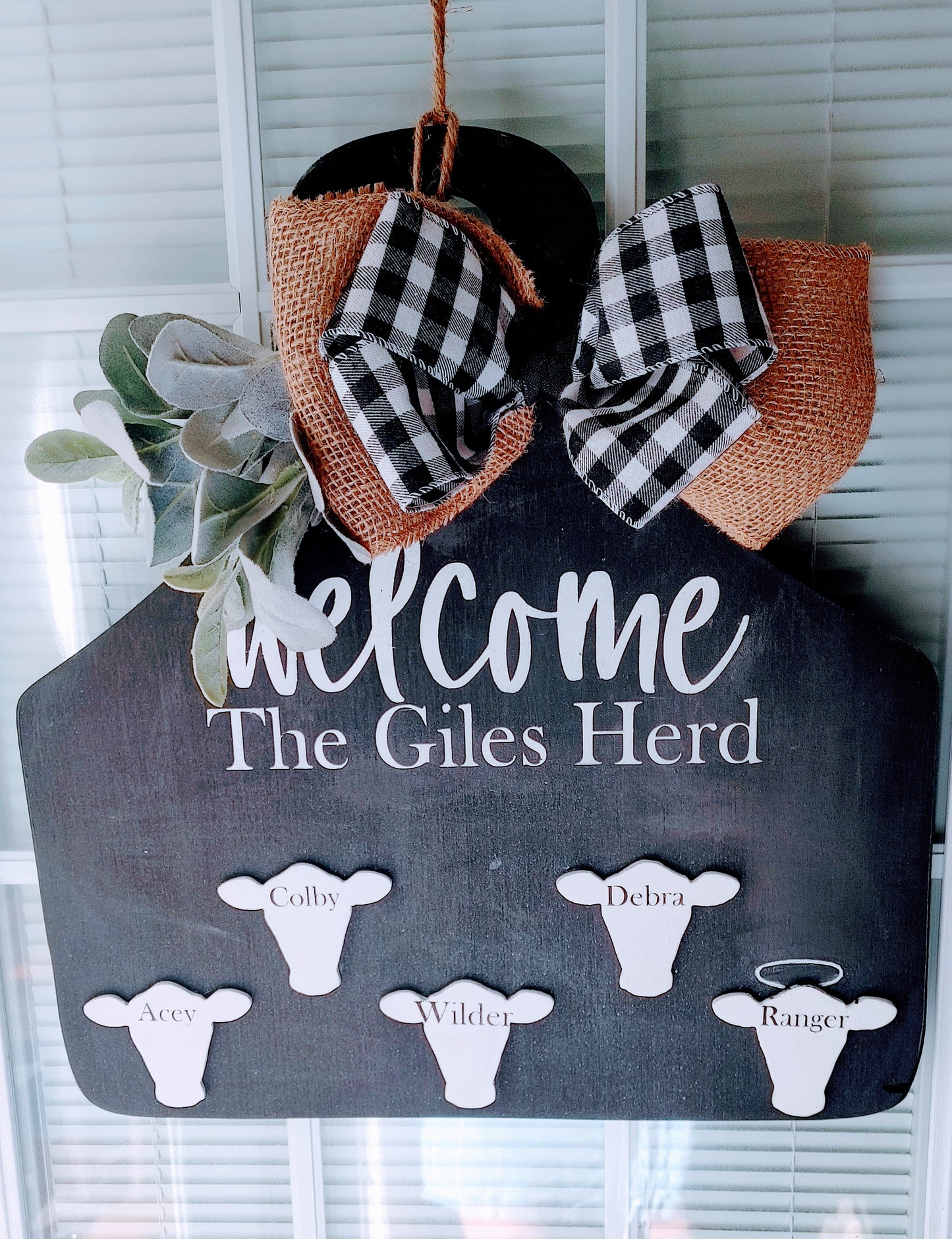 XL Tag Hanger with Personalized Mini Cows