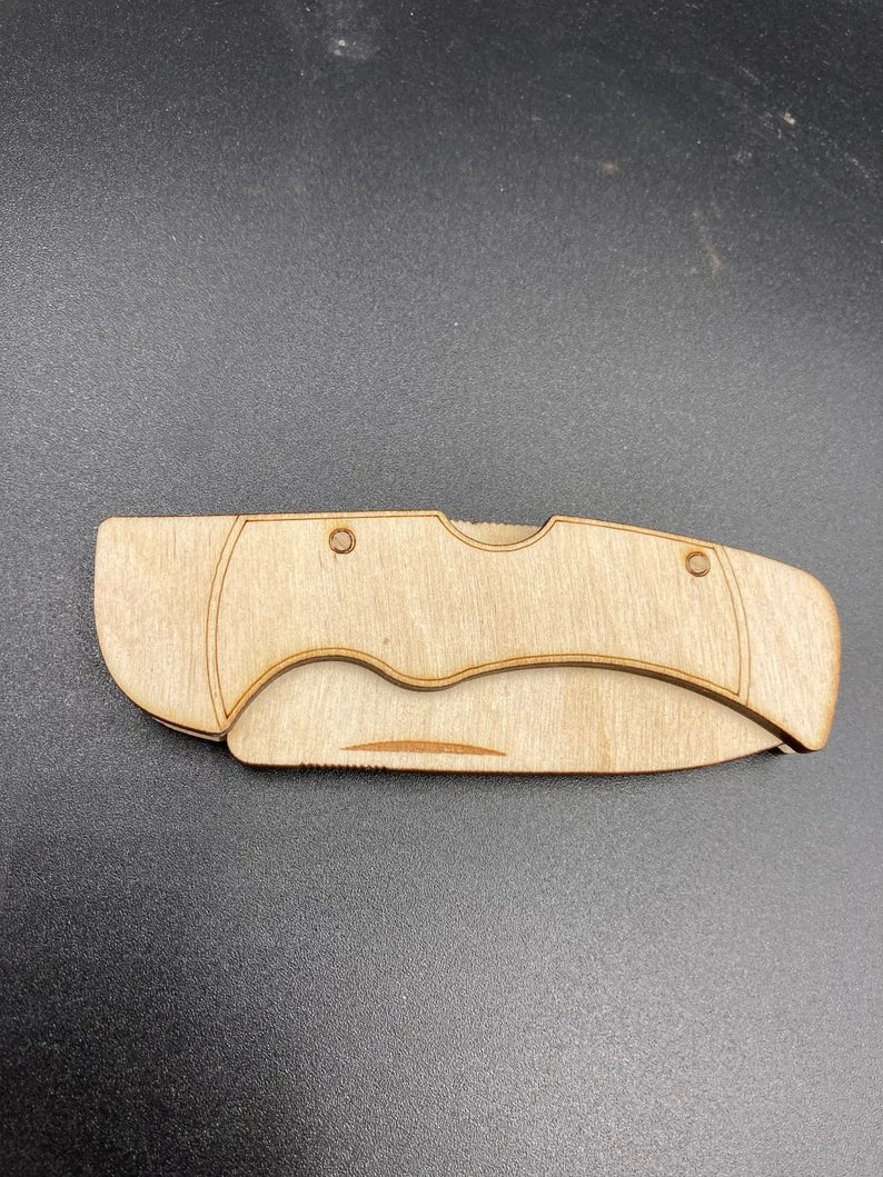 "PRACTICE" WOODEN POCKET KNIFE